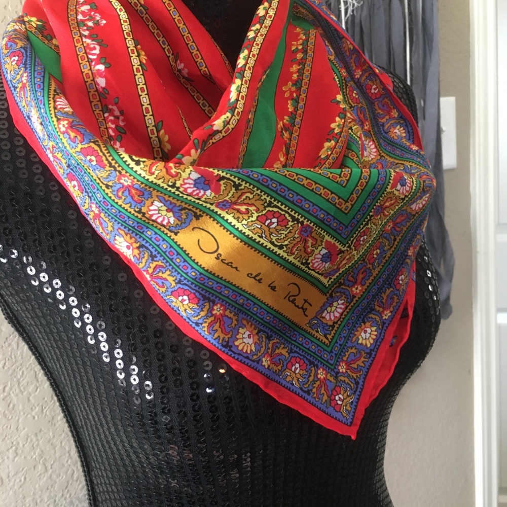 Oscar de la Renta Scarf